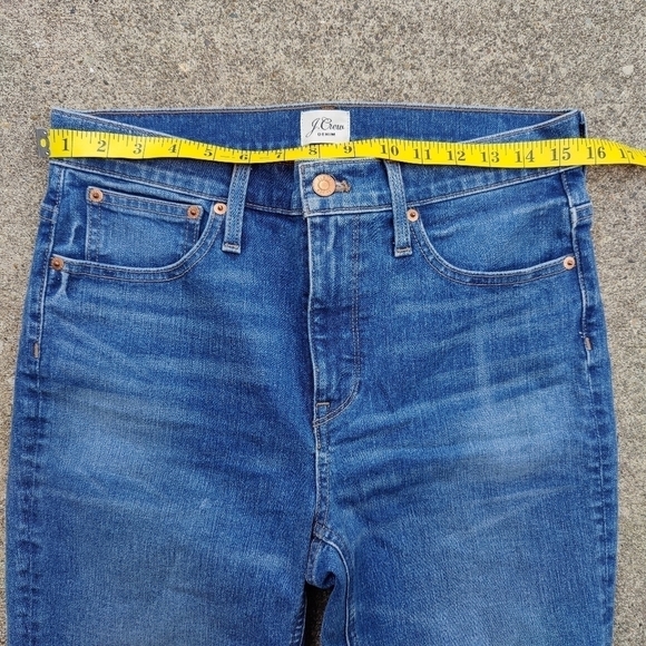 NWT J.Crew 9" Rise Billie Demi-Boot Crop Blue Jeans Size 29 Pants Style AQ790 - Picture 8 of 16
